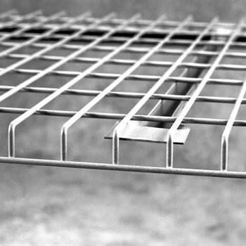 Heavy-Duty Wire Mesh Deck – Structural Support for Industrial Storage And Construction