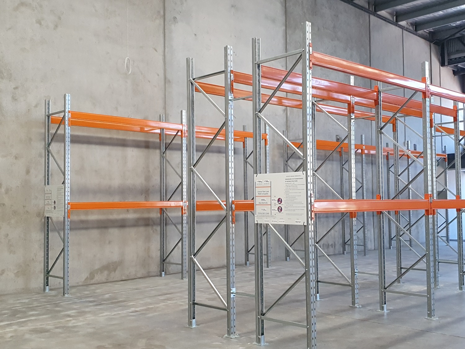 APEX-SELECTIVE-PALLET-RACKING_05