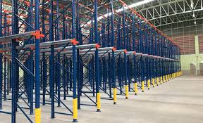 Differences Between Drive-In And Drive-Thru Pallet Racking Systems